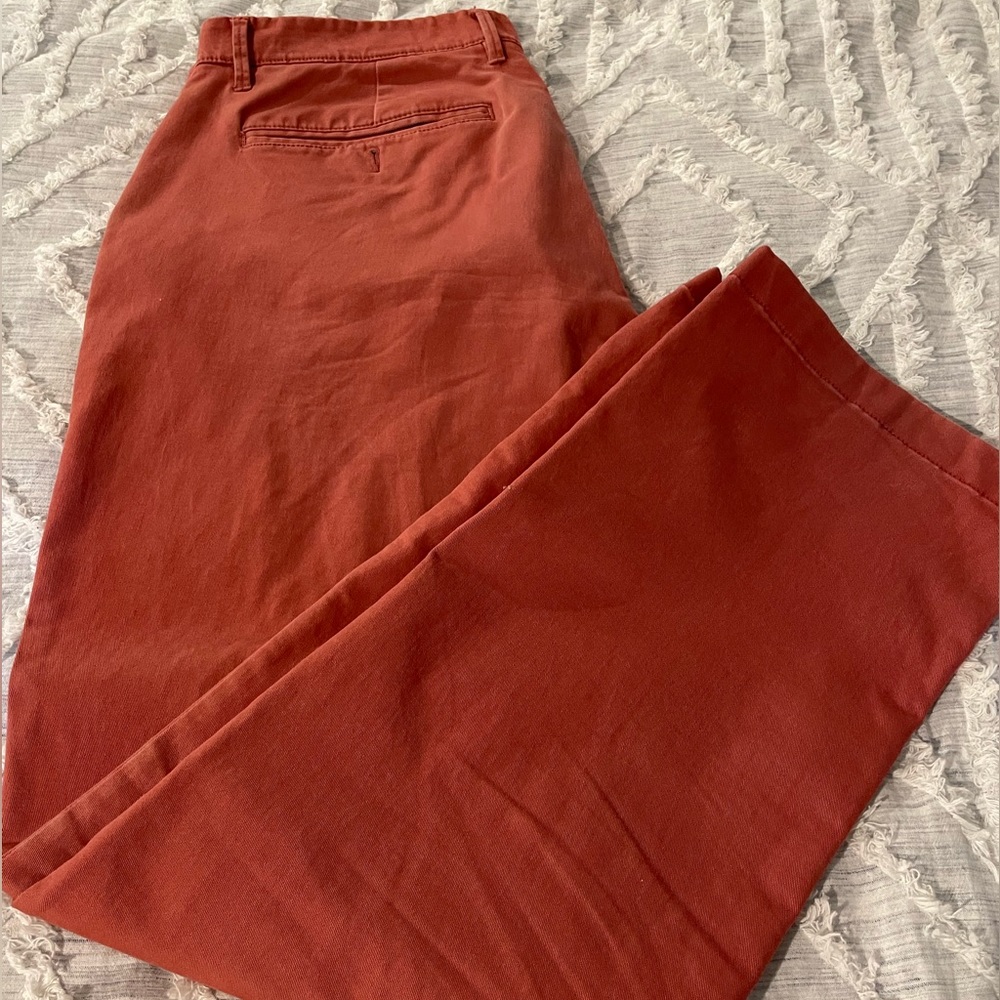 Men’s Goodfellow Khaki Pants. Salmon color.